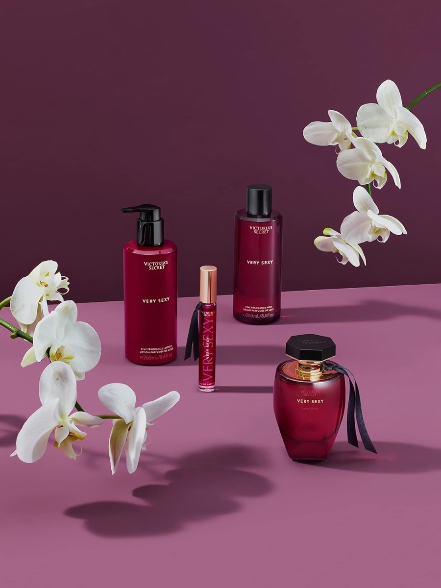 Shop Victoria's Secret Very Sexy Body Mist (250 ml) Online from